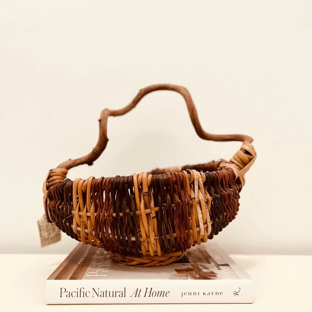 STUNNING BOHO STATEMENT DISPLAY BASKET WITH DRIFTWOOD HANDLE‎